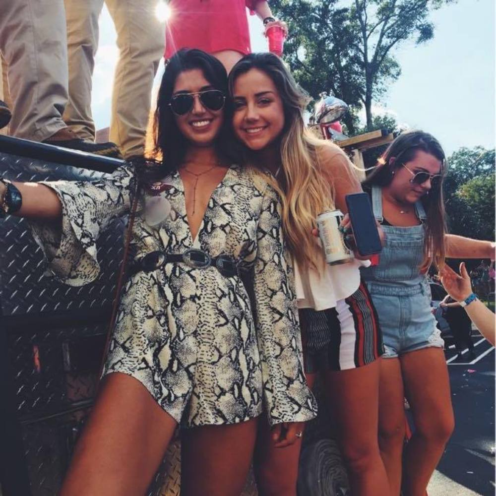 Meet your Posher, Serena